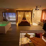 Capsule Marrakech I Chicha I Sauna I Balneo I Console Ps5 I Cinema Dom wakacyjny