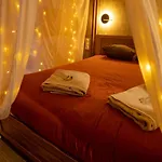 Dom wakacyjny Capsule Marrakech I Chicha I Sauna I Balneo I Console Ps5 I Cinema Trith-Saint-Leger