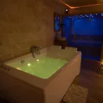 Capsule Marrakech I Chicha I Sauna I Balneo I Console Ps5 I Cinema * Trith-Saint-Leger