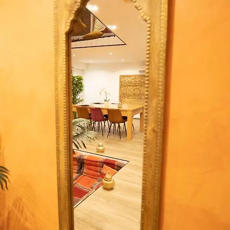 Capsule Marrakech I Chicha I Sauna I Balneo I Console Ps5 I Cinema Vakantiehuis *