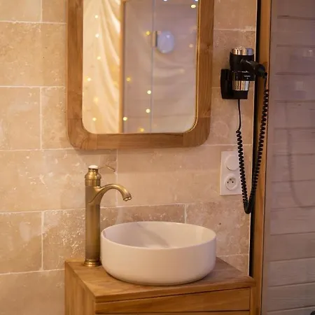 Capsule Marrakech I Chicha I Sauna I Balneo I Console Ps5 I Cinema