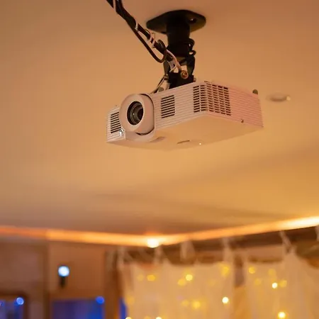 Capsule Marrakech I Chicha I Sauna I Balneo I Console Ps5 I Cinema Vakantiehuis