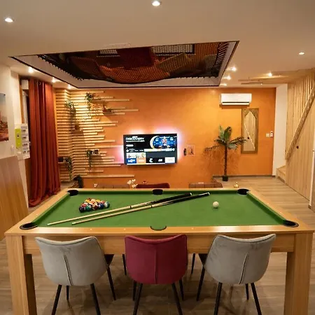 Capsule Marrakech I Chicha I Sauna I Balneo I Console Ps5 I Cinema Vakantiehuis Trith-Saint-Leger