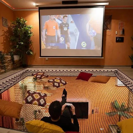 Feriehus Capsule Marrakech I Chicha I Sauna I Balneo I Console Ps5 I Cinema Trith-Saint-Leger