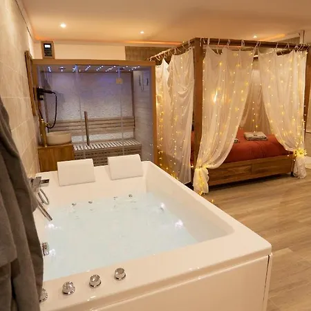 Capsule Marrakech I Chicha I Sauna I Balneo I Console Ps5 I Cinema * Trith-Saint-Leger