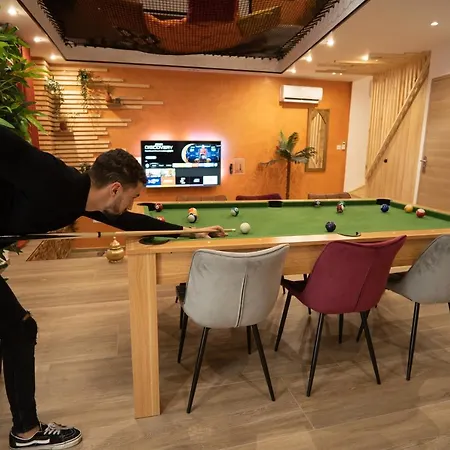 Vakantiehuis Capsule Marrakech I Chicha I Sauna I Balneo I Console Ps5 I Cinema Trith-Saint-Leger