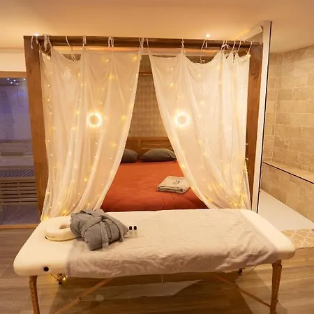 Capsule Marrakech I Chicha I Sauna I Balneo I Console Ps5 I Cinema Trith-Saint-Leger