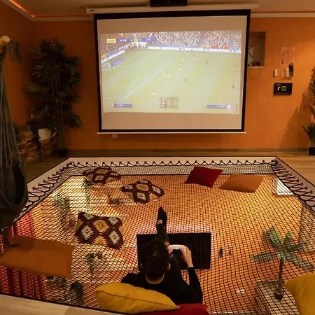 Capsule Marrakech I Chicha I Sauna I Balneo I Console Ps5 I Cinema Vakantiehuis